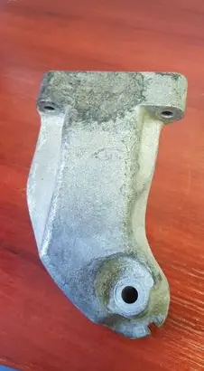 Mercedes-Benz E C207 W207 Engine mounting bracket 6422230604