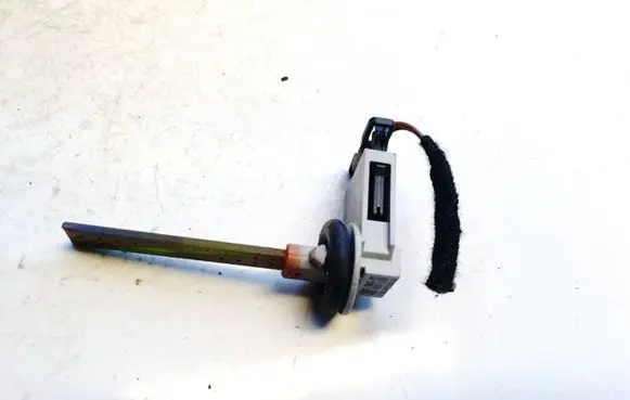 Audi A4 S4 B7 8E 8H Interior temperature sensor 4b0820539