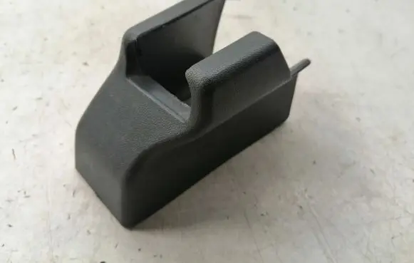 Toyota Verso Front passenger seat rail trim 721570F030B0 721570F030
