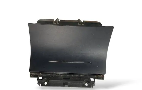 Skoda Octavia Mk2 (1Z) Car ashtray 1Z1863077A 1Z1857962B