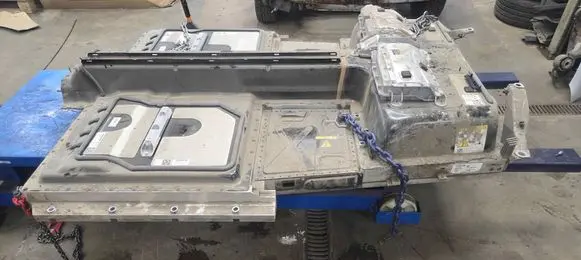 Volvo C40 Hybrid / electric car battery 36003632 36003339