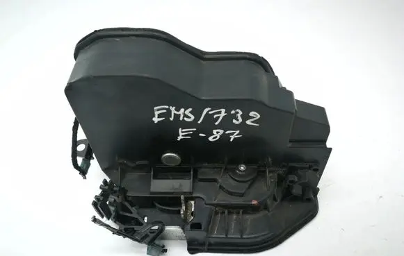 BMW 1 E81 E87 Coupe door lock (next to the handle) 7202145