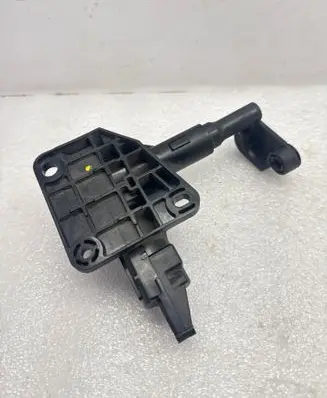 Chrysler Grand Voyager V Vent window/glass motor 04717607AC 688320 04717607AB