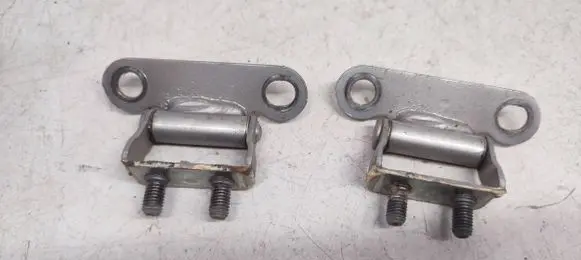 Toyota Corolla Verso E121 Tailgate/trunk/boot hinge