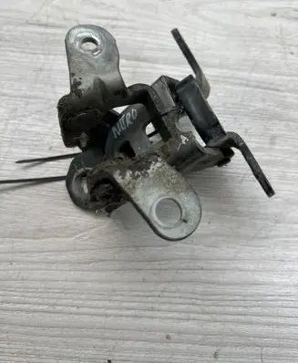 Front door hinge set