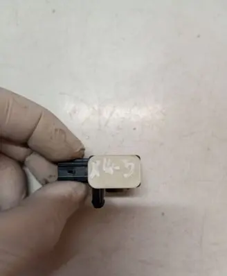 Volvo V60 Airbag deployment crash/impact sensor 31334336