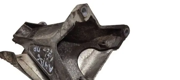 Audi A4 S4 B6 8E 8H Engine mounting bracket 8E0199308A