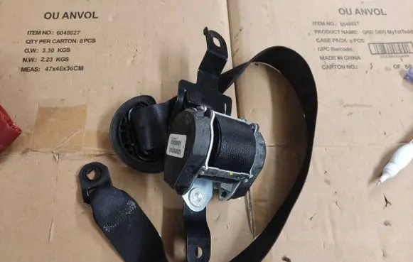 BMW X5 E70 Rear seatbelt 606345601A R1107254BEZ