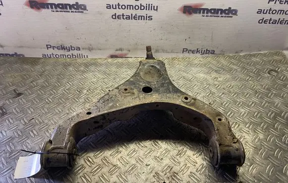 Mercedes-Benz Sprinter W906 Front lower control arm/wishbone