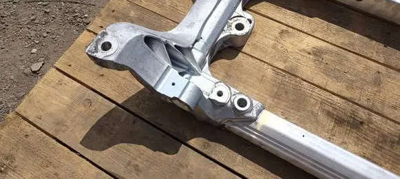 Maserati Quattroporte Front subframe 67001452