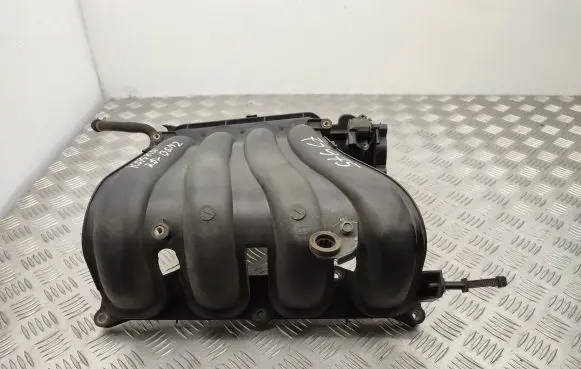 Nissan Qashqai Intake manifold
