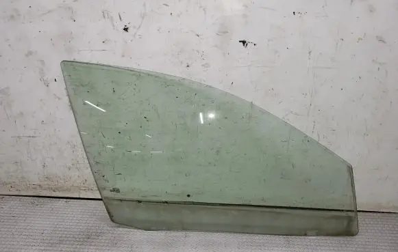 Seat Ibiza III (6L) Front door window glass four-door