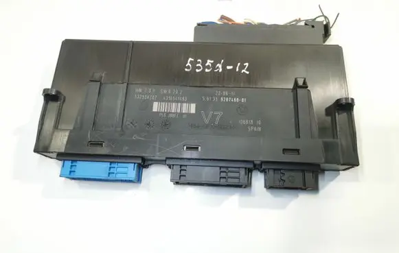 BMW 5 F10 F11 Comfort/convenience module 9267468 61359267468