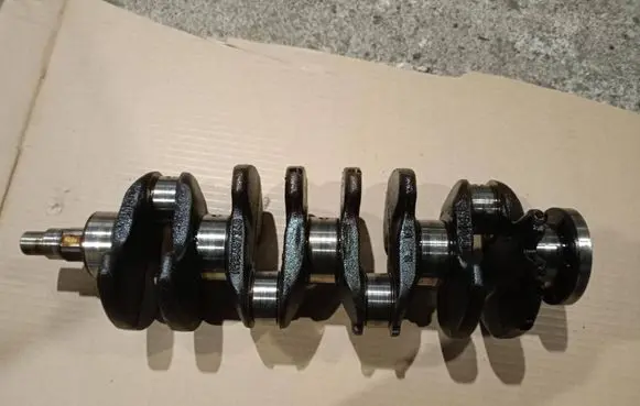 Opel Zafira A Crankshaft 90467348