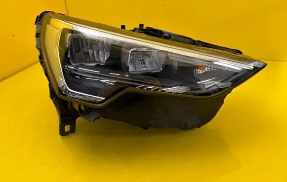 Audi Q3 F3 Headlight/headlamp 83A941012