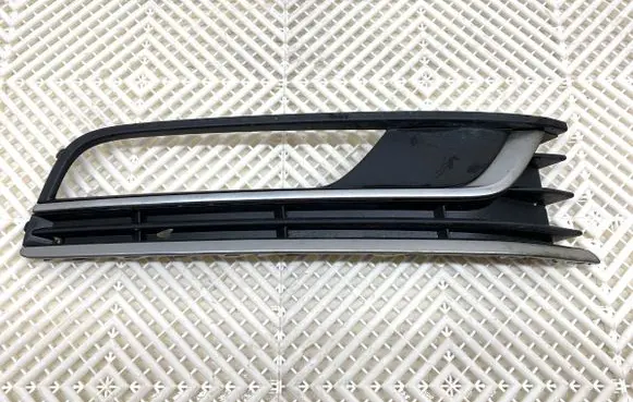 Front bumper lower grill