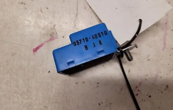 KIA Sorento Alarm system siren 957104D010