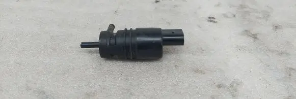 BMW 6 F12 F13 Windscreen/windshield washer pump 6934160 13264011 2240479