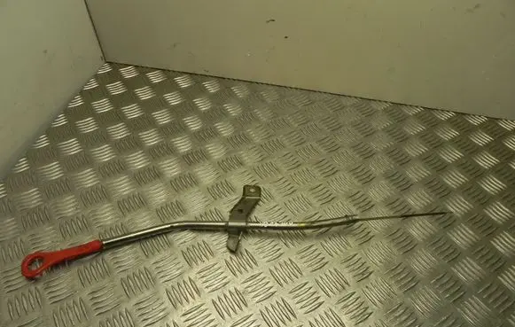 KIA Optima Oil level dip stick VD17200