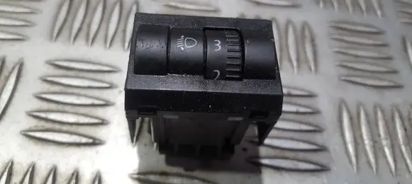 Skoda Octavia Mk2 (1Z) Headlight level height control switch 094133B