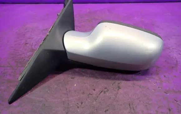 Renault Scenic II - Grand scenic II Front door electric wing mirror 