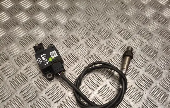 Jeep Grand Cherokee Lambda probe sensor 68261169AC