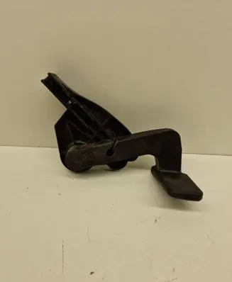 Audi A4 S4 B7 8E 8H Engine bonnet (hood) release handle 8E1823533B
