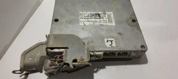 Toyota Avensis Verso Engine control unit/module 8966144270 020694 2110009100