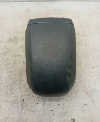 Opel Antara Armrest