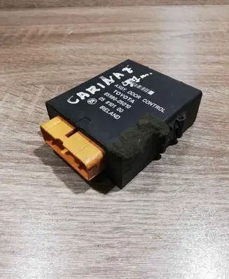 Toyota Carina T190 Other control units/modules 8598005010 05810100
