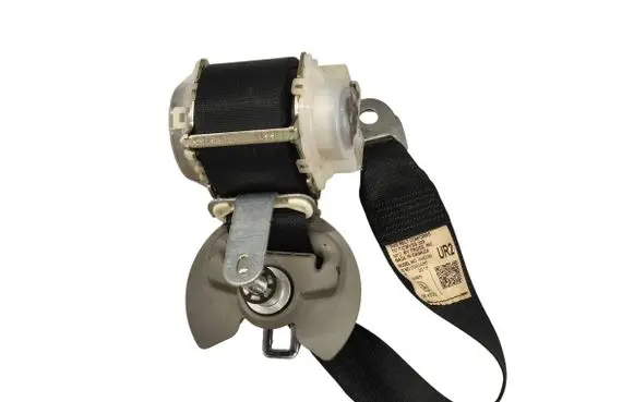 Toyota Highlander XU50 Rear seatbelt 