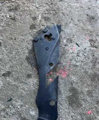 Under headlight/headlamp trim