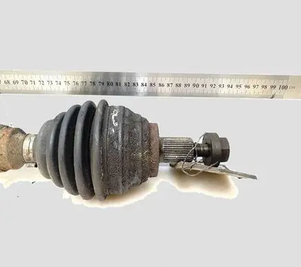 Volkswagen Jetta V Front driveshaft