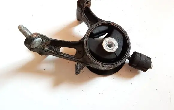 Toyota RAV 4 (XA40) Engine mount bracket 1237126060 AV89656