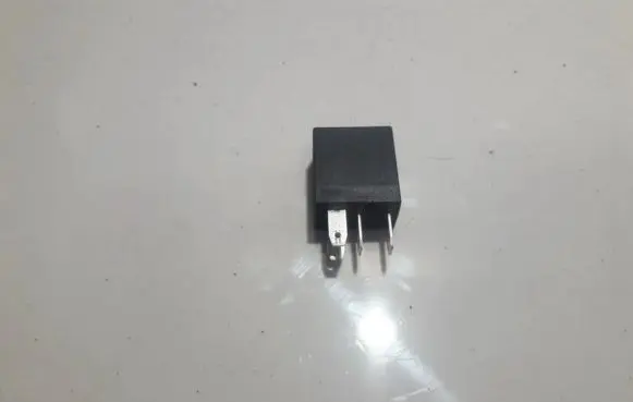 Hyundai Santa Fe Other relay 9522429000 95224-29000