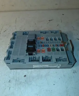 Jaguar XF X250 Fuse module 9X2314D628AC