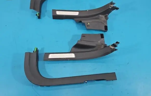 Volvo S90, V90 Foot area side trim 31377619 IMPRK1553366