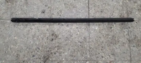 Ford Ka Front door windshield rail 