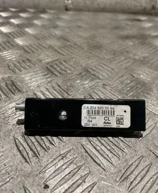 Mercedes-Benz C W204 Antenna control unit A2048200089