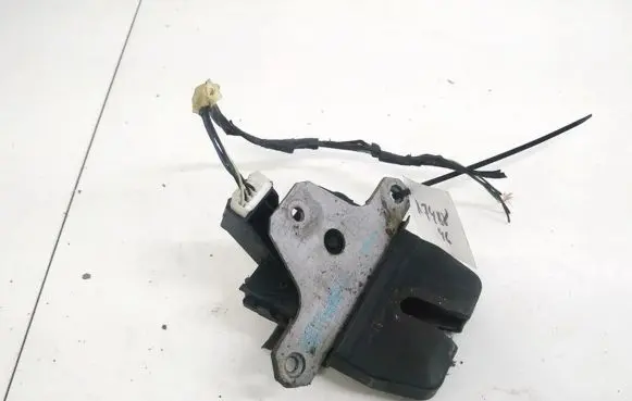Ford Focus Tailgate/trunk/boot lock/catch/latch 8M51R442A66AC 8M51-R442A66-AC
