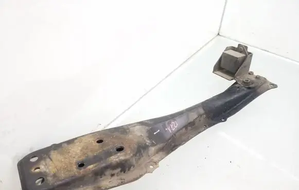 Toyota Avensis T250 Front subframe