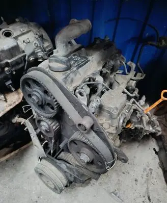 Volkswagen PASSAT B5 Engine
