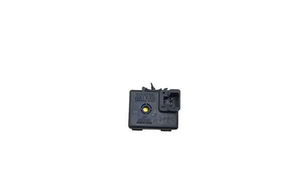Toyota Land Cruiser (J120) Horn buzzer relay 8665251010 0689003150