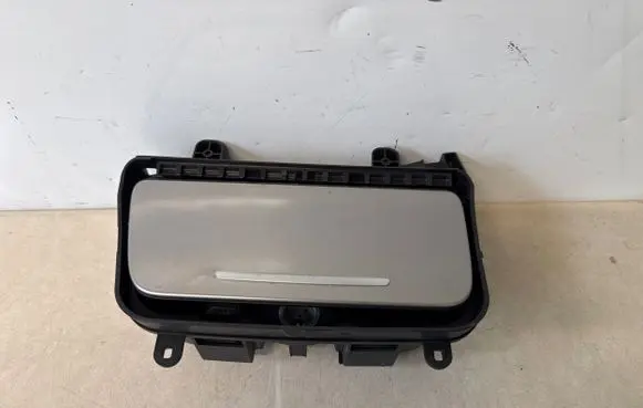 BMW 5 GT F07 Cup holder front 9142166 9142155