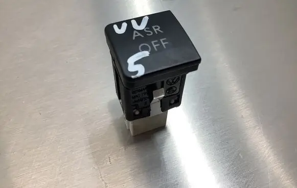 Volkswagen Golf V Traction control (ASR) switch 1K0927118D