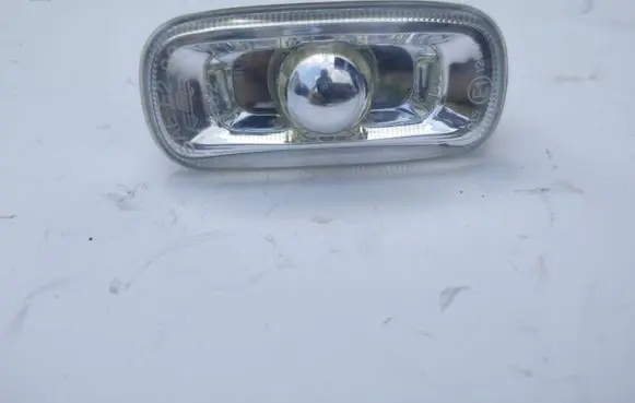 Audi A6 Allroad C5 Front fender indicator light 8E0949127