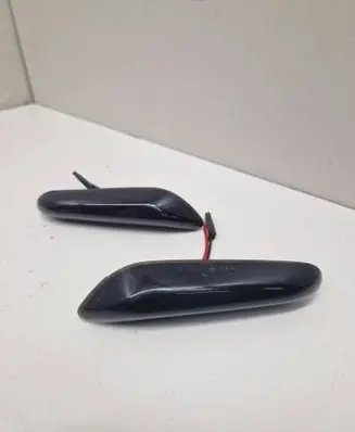 BMW 5 E60 E61 Front fender indicator light Oosm1E240014