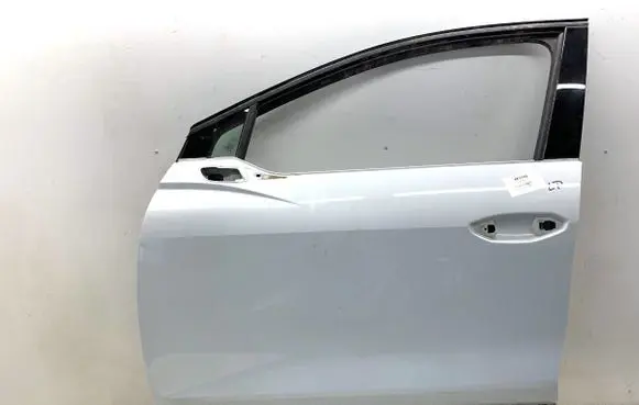 Audi Q4 Sportback e-tron Front door 