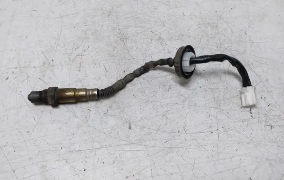 Mitsubishi Colt Lambda probe sensor 0258006568 MJ128424