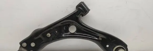 Front lower control arm/wishbone